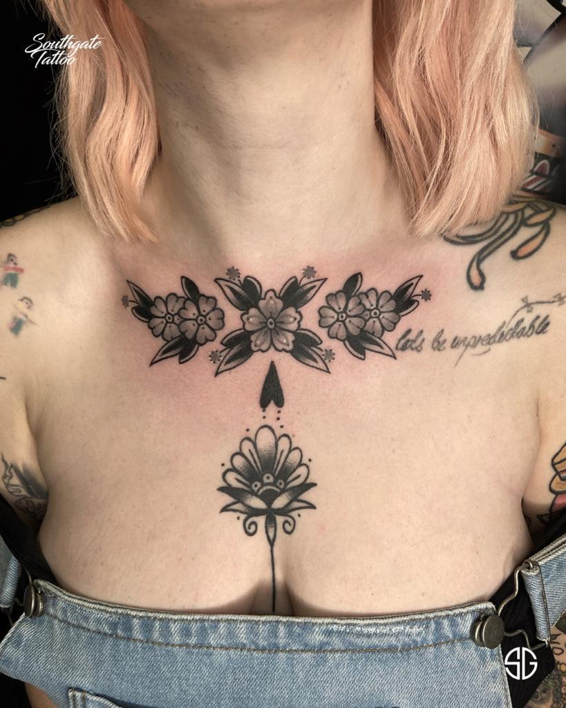 Book for Realistic Tattoo | Traditional & Blackwork Tattoo in London